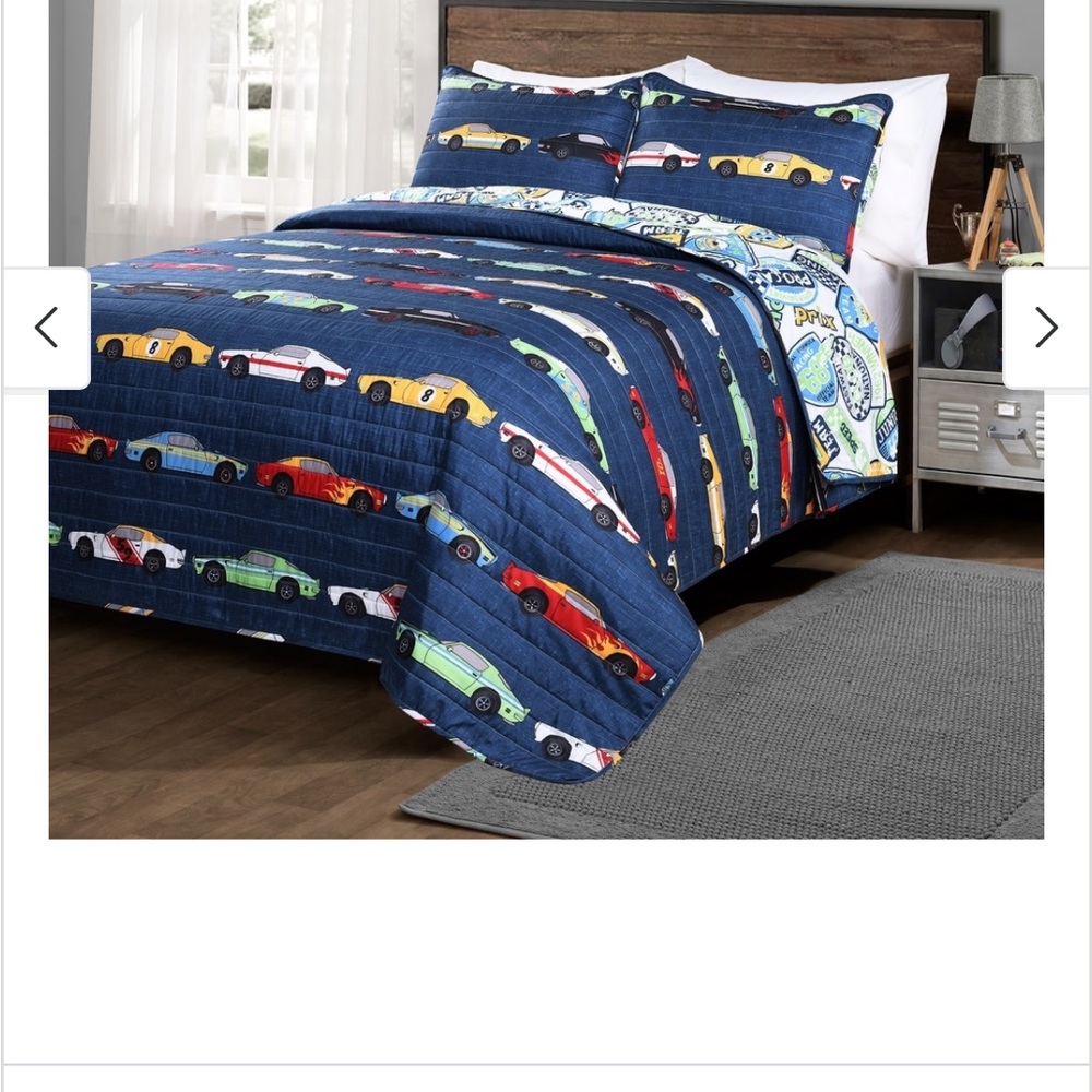 Twin sized reversible quilt
